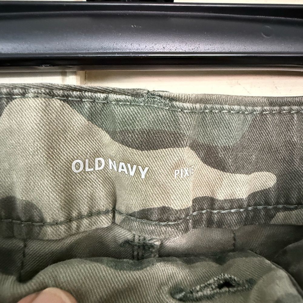 Old Navy Pixie Green Camouflage Pants - image 2